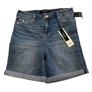 NWT Liverpool Jean shorts size 6/28